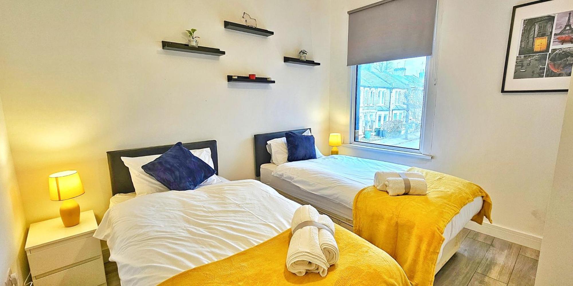 Stratford City - Luxe House With Garden Villa ลอนดอน ภายนอก รูปภาพ
