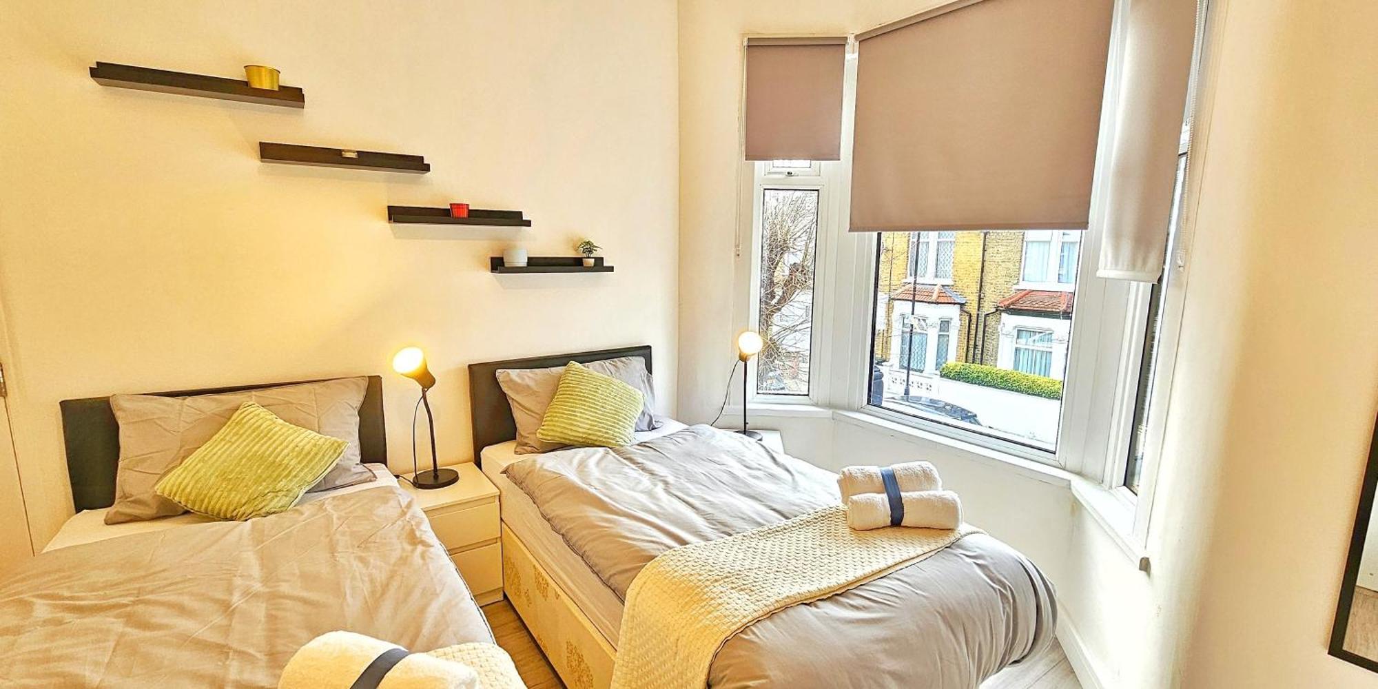 Stratford City - Luxe House With Garden Villa ลอนดอน ภายนอก รูปภาพ